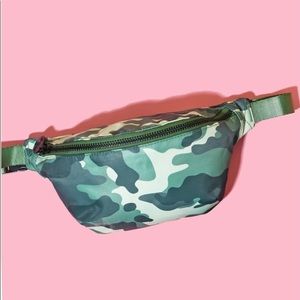 Stoney clover camo Fanny pack